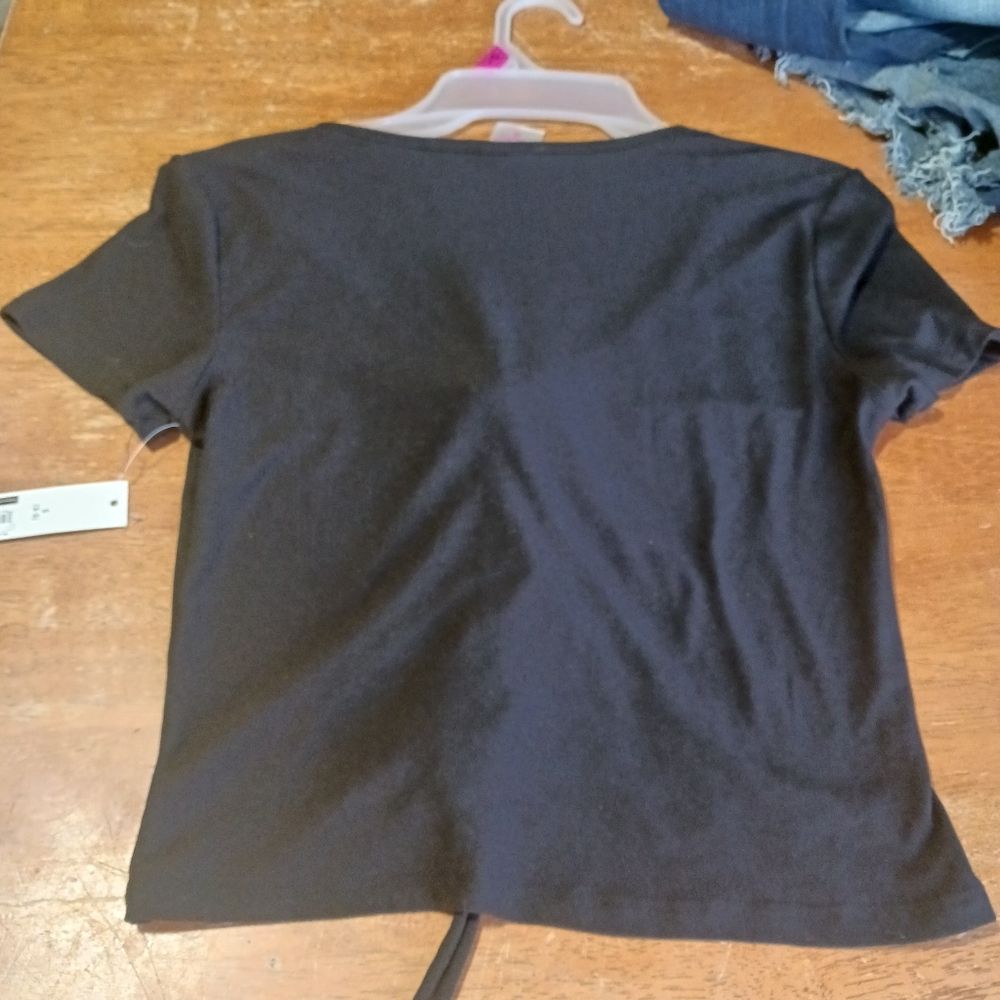 Draw string shirt - Picture 2 of 3